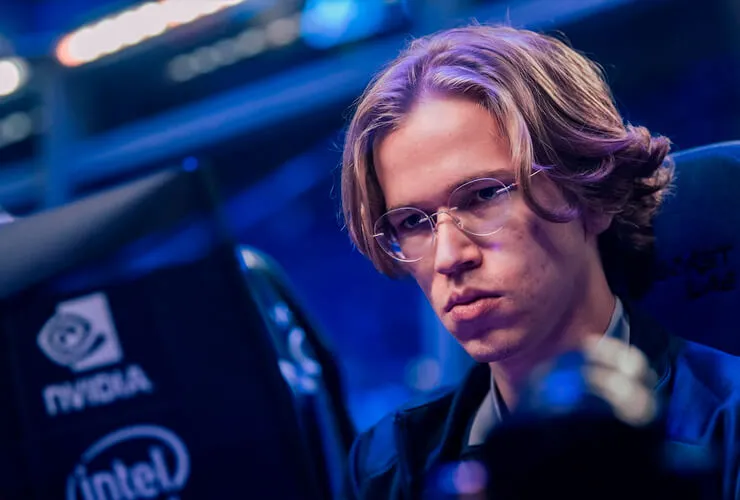 Найгарячіші новини кіберспорту (Dota 2 та CS:GO) за 10-17 грудня